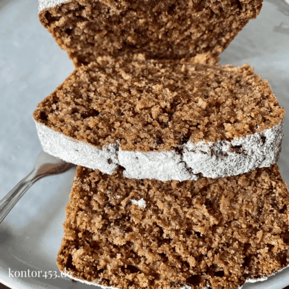 Zucchinikuchen mit Schokolade