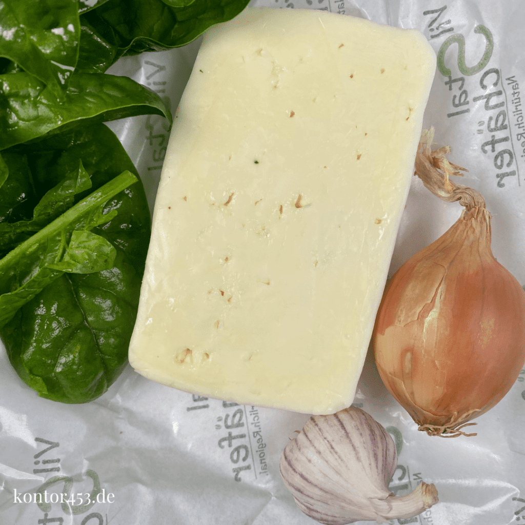 Blätterteigtaschen mit Spinat und Feta - Rezeptefundus