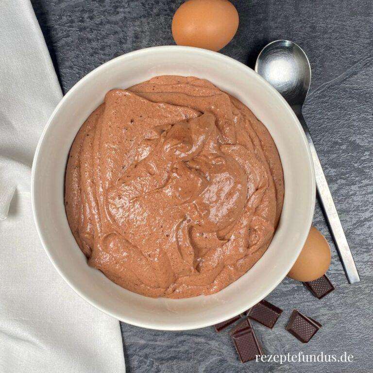 Einfaches Mousse au Chocolat - Rezeptefundus Einfaches Mousse au Chocolat - Rezeptefundus