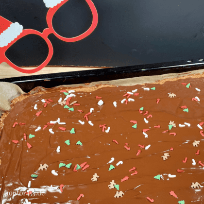 Lebkuchenschnitten mit Nüssen