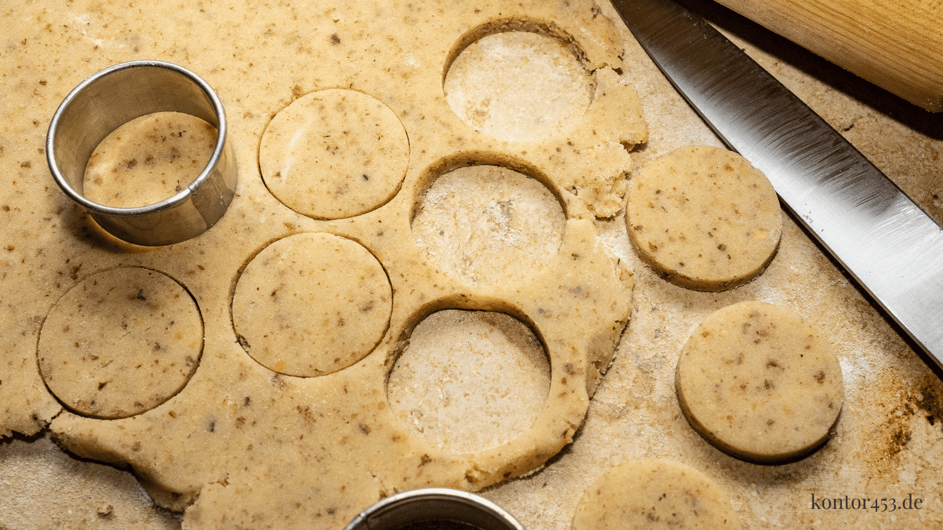 Omas Nussplätzchen - Rezeptefundus Omas Nussplätzchen - Rezeptefundus