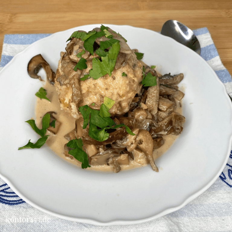 Semmelknödel aus dem Dampfgarer - Rezeptefundus