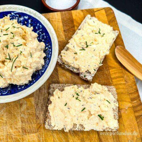 Einfacher Liptauer Aufstrich - Rezeptefundus Einfacher Liptauer Aufstrich - Rezeptefundus