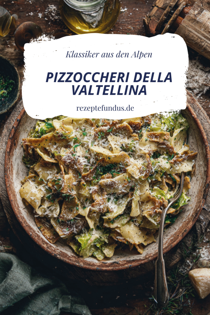 Pizzoccheri della Valtellina 3 Traditionelle Pizzoccheri della Valtellina mit Buchweizennudeln, Wirsing, Kartoffeln und Käse